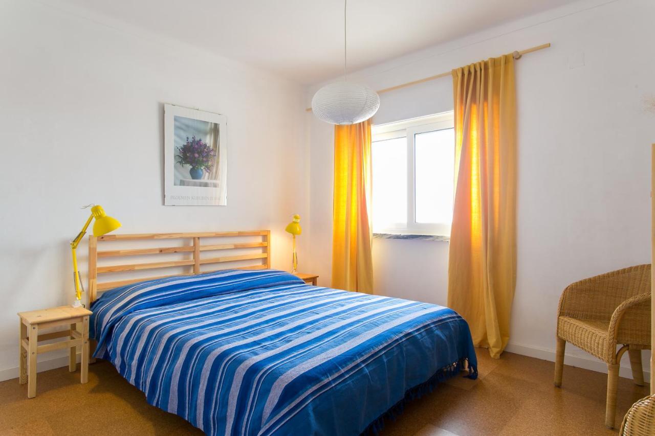 Maresia - Beachfront Peniche Apartment Eksteriør billede